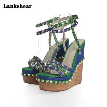 Женские Эспадрильи на высокой танкетке, Сандалии на платформе с металлическими шпильками, Разноцветные крутые заклепки, Роскошная Брендовая дизайнерская обувь