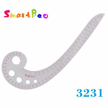 Пластиковая 42-сантиметровая линейка для лоскутного шитья с запятой; # 3231